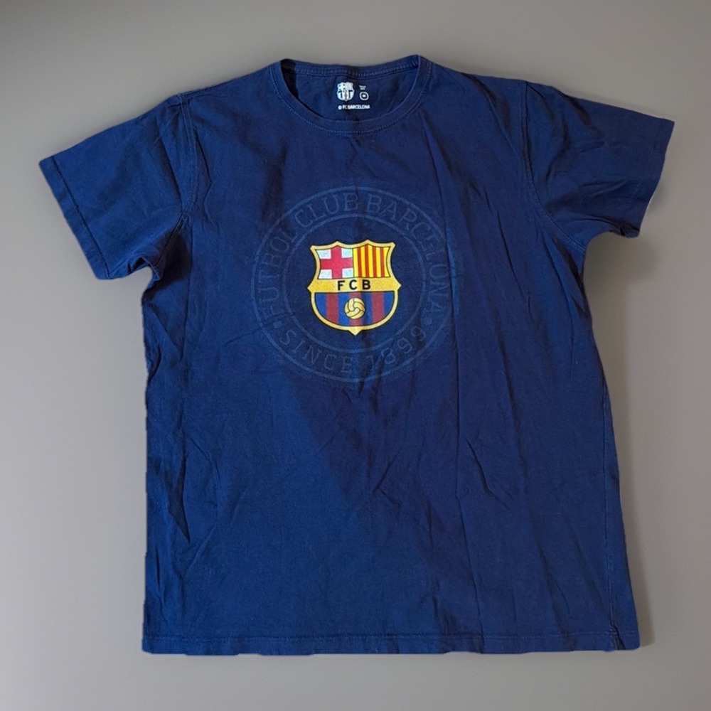 FC Barcelona Soccer Club T Shirt Mens M Blue Graphic Logo Barca Short Sleeve